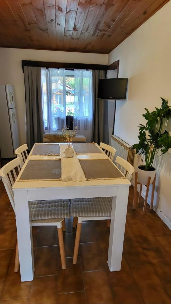 Hosteria El Condado ซานคาร์ลอส เด บาริโลเช ภายนอก รูปภาพ